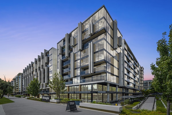 Stijlvol appartement in Braddon met zwembad, sauna en fitness - thumbnail 6