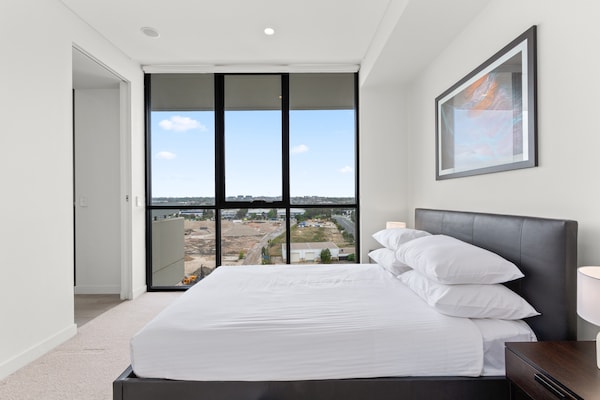 Luxe appartement in Lidcombe: modern design, balkon en BBQ bij Sydney Olympic Park - thumbnail 4