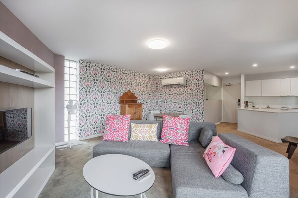 Modern appartement met 2 slaapkamers in het hart van Kingston - thumbnail 3