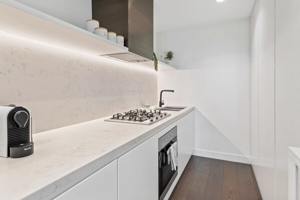 Chic appartement met balkon & parkeren in South Yarra, Melbourne - thumbnail 3