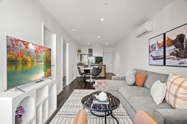 Stijlvol appartement in Southbank met spectaculair stadsgezicht - thumbnail 1