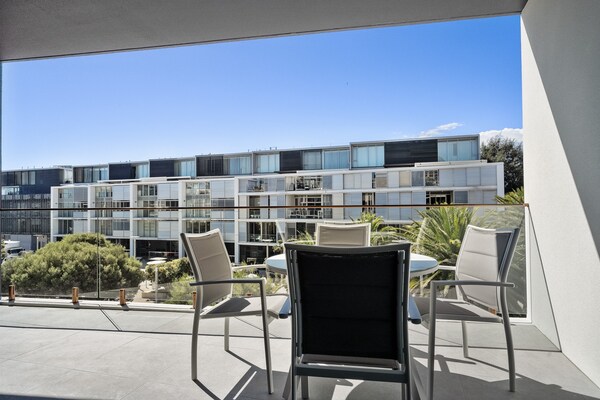 Trendy 1-bed Retreat In Fremantle With Rooftop - East Fremantle