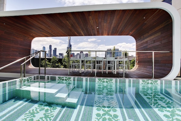 Stijlvol appartement in South Melbourne met zwembad en gym - thumbnail 2