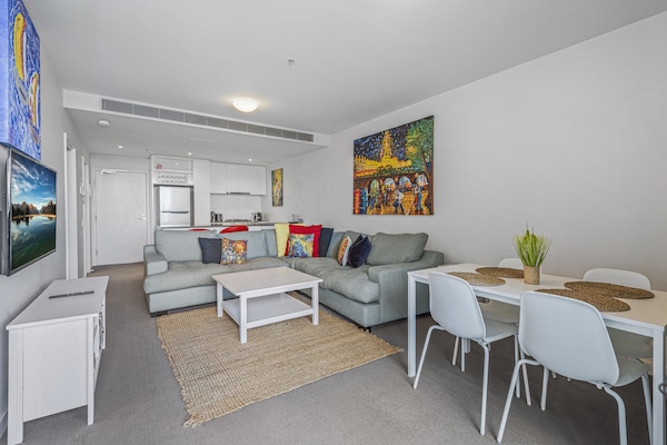 Docklands Appartement met Stadsuitzicht & Balkon - thumbnail 3