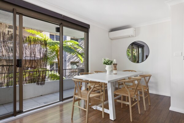 Stijlvol appartement met 3 slaapkamers en balkon in Newport - thumbnail 4
