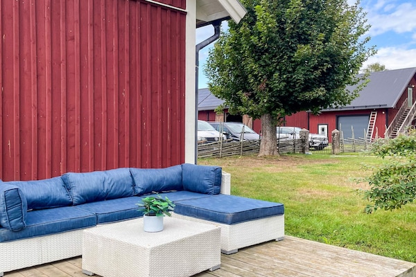 Knus vakantiehuis op paardenboerderij bij Berga, vlakbij meer en golfbaan - thumbnail 3