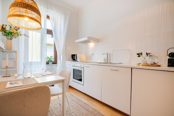 Stijlvol en modern appartement voor 2 personen in Graz - thumbnail 3