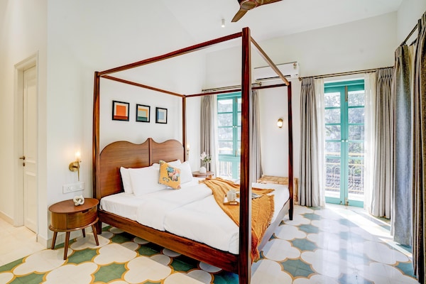 Havana Villa: 3-slaapkamer vakantiehuis met privézwembad in Siolim, Goa - thumbnail 4