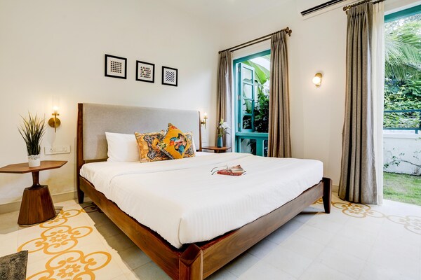 Havana Villa: 3-slaapkamer vakantiehuis met privézwembad in Siolim, Goa - thumbnail 1