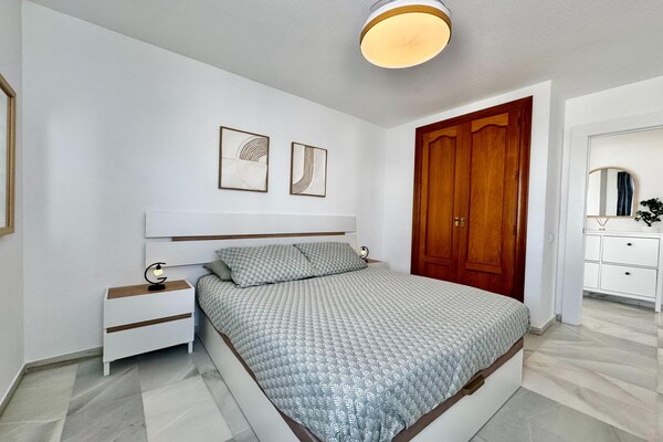 Stijlvol appartement aan golfbaan, 470m van Playa Serena - thumbnail 4