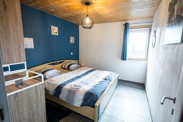 Appartement met jacuzzi en panoramisch uitzicht op de vallei bij de Eau d'Heure-meren - thumbnail 4