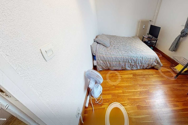 Licht en ruim appartement in het 8e arrondissement van Lyon · 1 pers. - thumbnail 2