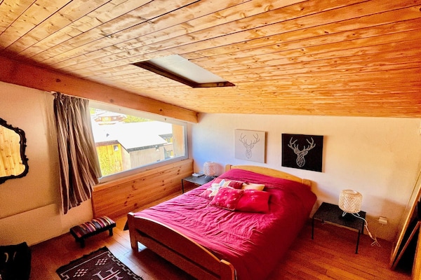 8-persoons appartement aan de piste in het centrum van Allos - thumbnail 3