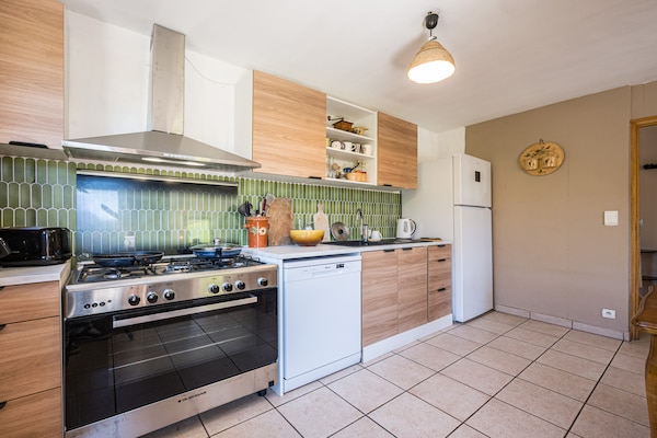 Ruim chalet voor 14 personen met balkon en uitzicht in Saint-Sorlin-d'Arves - thumbnail 4
