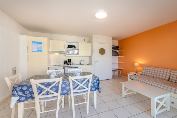 6-persoons vakantiehuis aan het strand in Plougonvelin - thumbnail 3