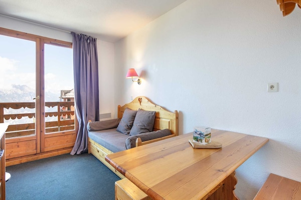 7-persoons appartement in centrum Risoul direct aan de piste - thumbnail 2