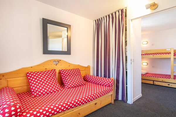 5-persoons appartement aan de piste in Risoul - thumbnail 6
