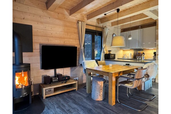 Romantisch chalet met sauna en bergzicht nabij Goslar - thumbnail 4