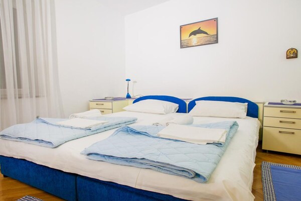 Appartement met zeezicht op 10 meter van het strand van Petrovac - thumbnail 6