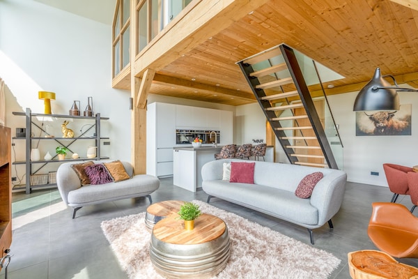 Villa Buytenplaats 187: Luxe Texelse schapenboet met hottub en buitenkeuken - thumbnail 4