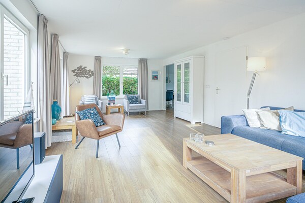 Luxe bosvilla met whirlpool op 5*-park, 2 km van strand De Koog - thumbnail 2