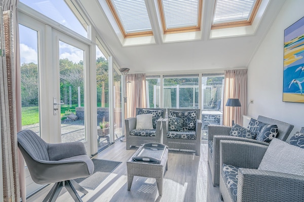 Kamperfoelie 83: Luxe vrijstaande villa met infrarood sauna in bosrijke omgeving - thumbnail 5