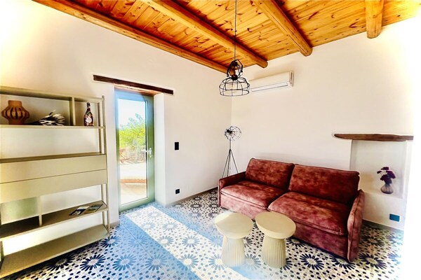 Design vakantiehuis met privézwembad en zeezicht in Sivas, Kreta - thumbnail 6