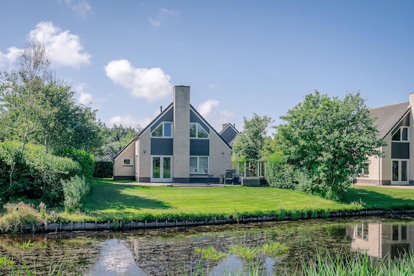 Luxe 6-persoons villa met sauna en whirlpool in het bos bij De Koog - thumbnail 2