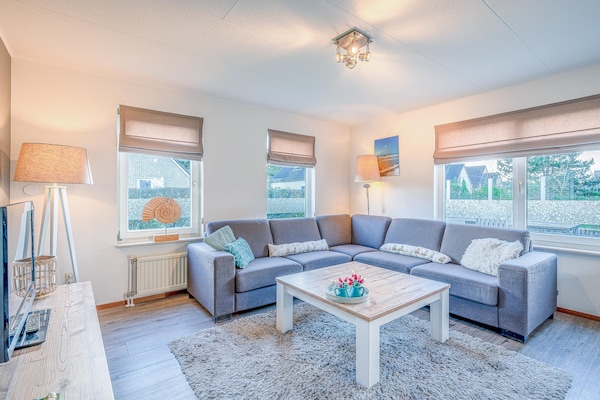Luxe 6-persoons villa op 5-sterrenpark Villapark Kamperfoelie, nabij strand De Koog - thumbnail 3