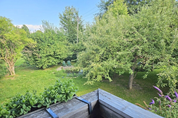 Sfeervol eco-appartement met zonnig balkon en uitzicht op weilanden - thumbnail 5