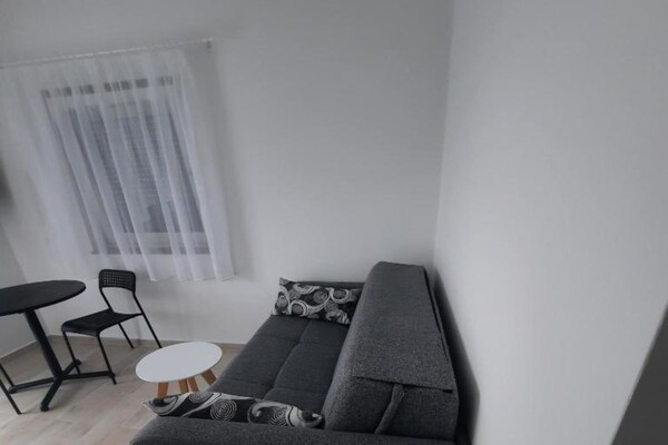Op 300 m van het strand: ruim appartement voor 4 personen in Vir - thumbnail 4
