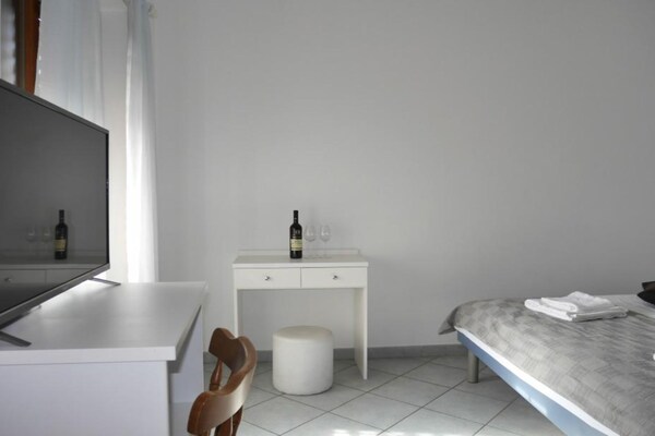 Aan het strand: Comfortabel appartement in Dugi Rat voor 4 personen · 33 m² - thumbnail 5