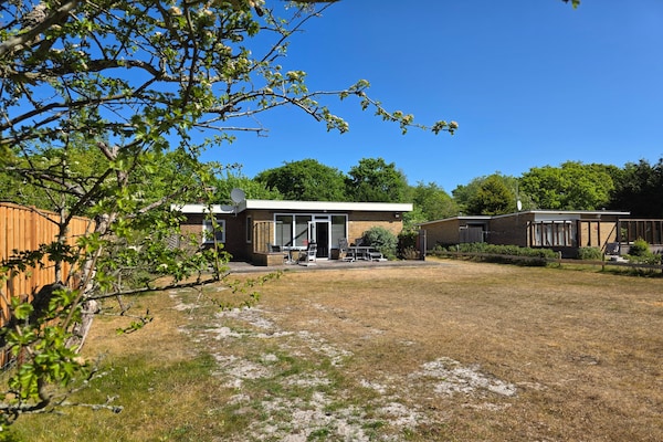 Op 1,5 km van het strand: Ruime bungalow voor 6 personen in De Koog - thumbnail 6