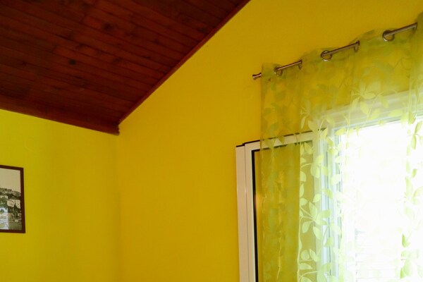 Luxe kamer in Diocletianus' Paleis, Split – ontbijt & wifi inbegrepen - thumbnail 3