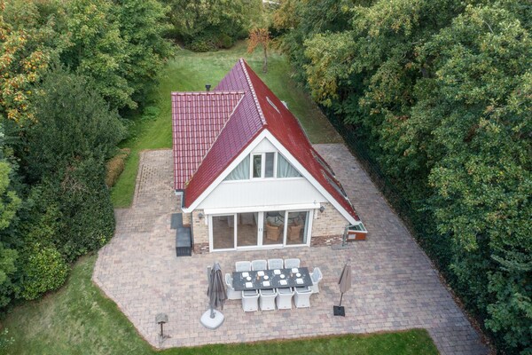 Sfeervol landhuis met sauna op 165m², in het bos bij De Koog - thumbnail 3
