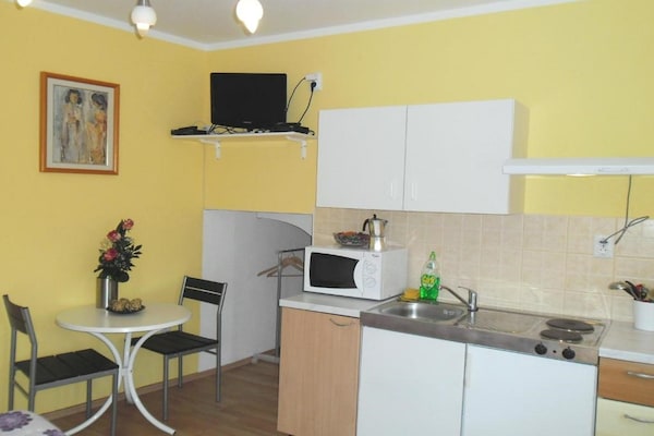 Charming Apartments Kestenovi Dvori - Studio Apartment (A6) - Lovran