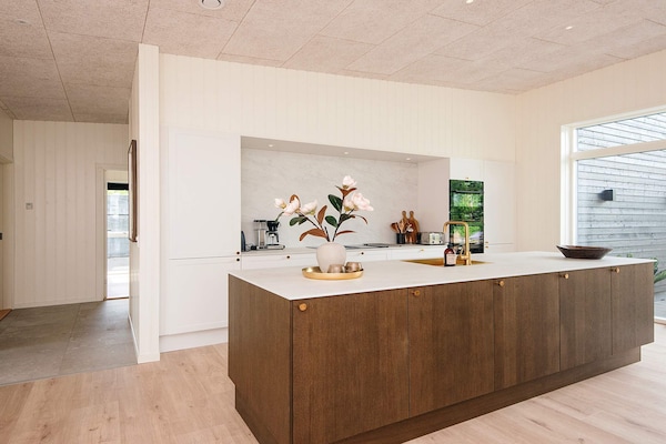 Op 1,4 km van zee: luxe vakantiehuis in Ebeltoft voor 16 personen - thumbnail 6