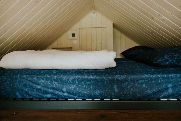 Tiny house XL in Balkbrug: luxe natuurverblijf voor 2-4 personen - thumbnail 6