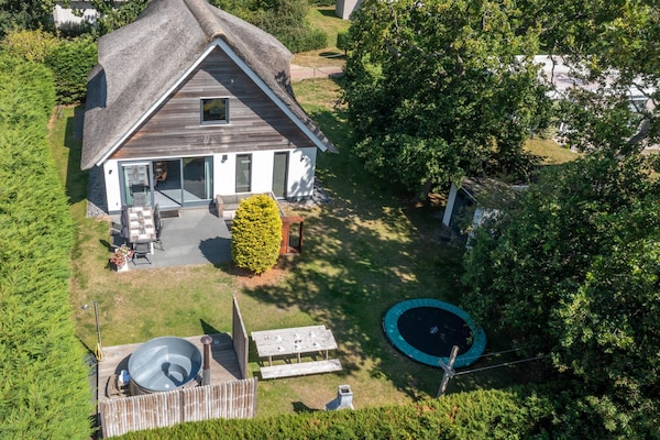 Luxe bosvilla Hoogelandt 126 met sauna, hottub en trampoline - thumbnail 2