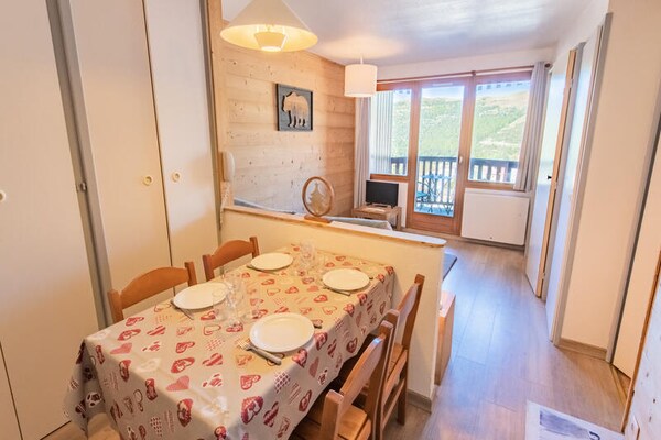 Knus appartement op 450m van de piste in Alpe d'Huez - thumbnail 4