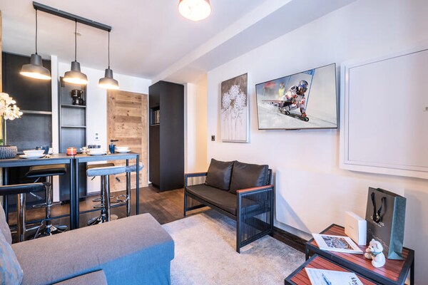 Zonnig ski-in/ski-out appartement met groot terras in Vieil Alpe, Alpe d'Huez - thumbnail 3