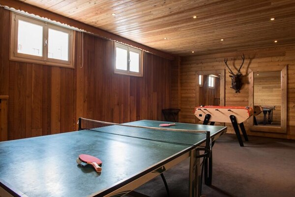 5-sterren appartement in Alpe d'Huez met zwembad, spa en bergzicht - thumbnail 4