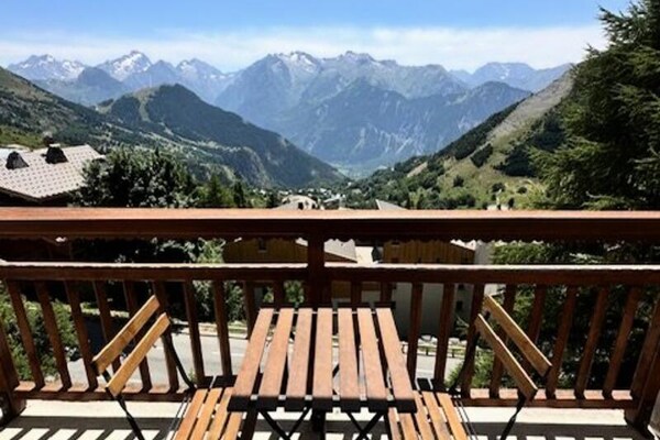 Knus appartement op de piste in Huez met zonnig balkon op het zuiden - thumbnail 4