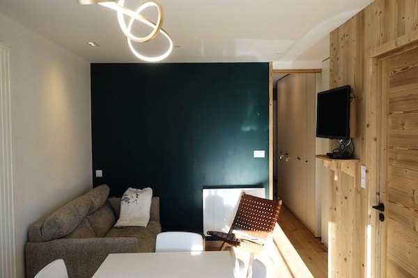 Appartement Huez met bergzicht, balkon en vlakbij de piste - thumbnail 1
