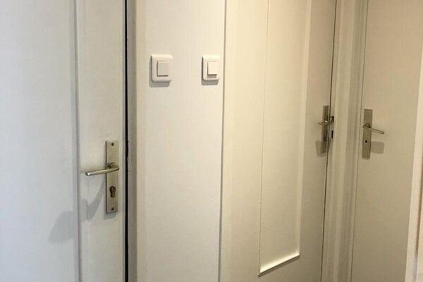 Zonnig appartement op 50m van de piste in Huez - thumbnail 6