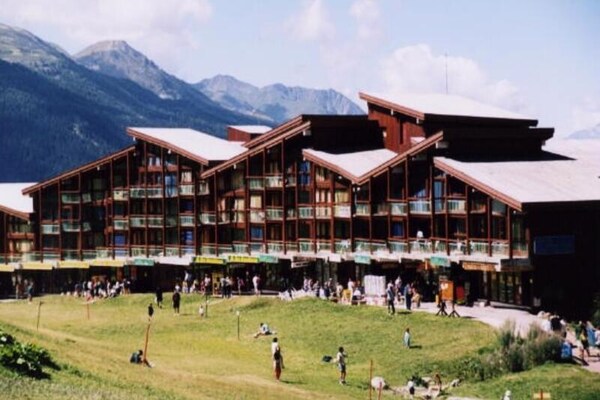 Ski-in, ski-out appartement in Les Arcs 1800 met panoramisch uitzicht op de Mont Blanc - thumbnail 2