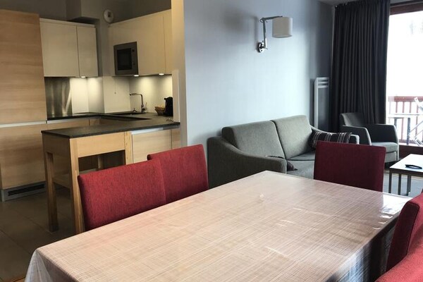 Luxe ski-in/ski-out appartement met zwembad en sauna in Bourg Saint Maurice - thumbnail 6