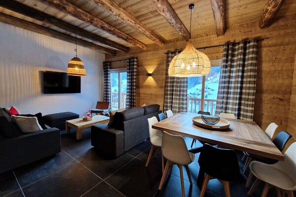 Chalet Les Cruets: Ruim appartement voor 10 personen in Beaufort - thumbnail 2