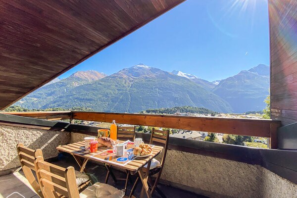 Knusse studio op 100m van de pistes met panoramisch bergzicht - thumbnail 6