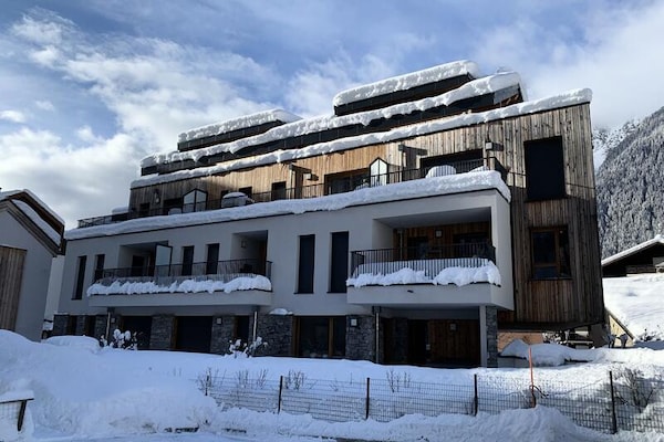 Knus appartement met balkon en zicht op Brévent in het hart van Chamonix - thumbnail 3